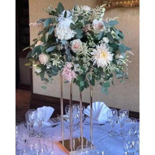2019 hot sell new style Wedding Metal Gold Color Flower Vase Column Stand for Wedding Centerpiece Decoration
