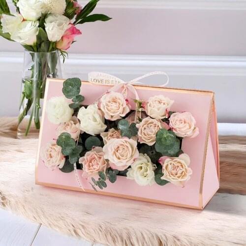 New Flower Arrangement Bag Kraft Paper Folding Hollow Flower Box Hand Box Cardboard Floral Gifts Packaging Material With Ribbon