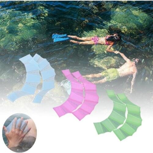 2 Pcs Silicone Swim Gear Fins Hand Web Flippers Training Diving Gloves Swimming Webbed Gloves for Men L Women M Kids S Size