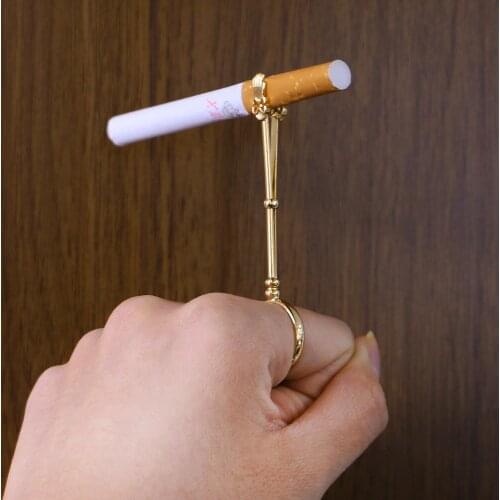 Fashion Men Cigarettes Holder Practical Portable Metal Palm Cigarettes Holder Clamp Matte Finger Rings For Women Jewelry Gift