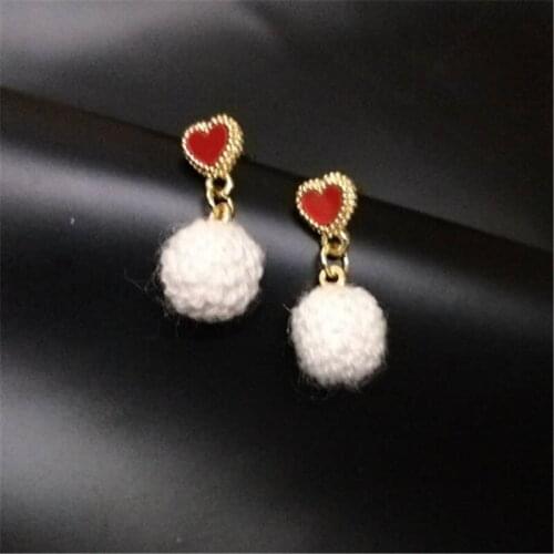 New Fashion Gold Color Brincos Red Acrylic Heart Earrings Jewelry White Pompom Earrings For Women Gifts Welcome Wholesale Price