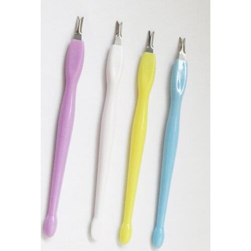 50pcs Cuticle Pusher Manicure Tools To Repair Dead Skin Fork Push Rod Along Crystal Horny Nail Tools Wholesale