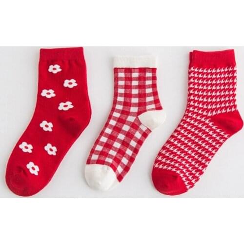 3 Pairs/Pack Red Socks Spring Autumn Cartoon Cute Sweet Girl Cotton Crew Socks Chinese Classic Comfortable Women Socks Mujer
