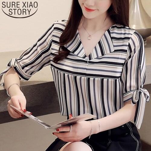 2020 Summer New Short Sleeve V-neck Striped Chiffon Blouse Women Loose Korean-Style Slim Fit Women Shirt Womens Tunic 8857 50