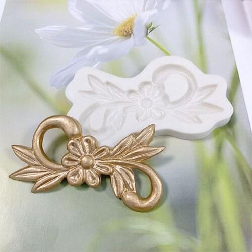 DIY Cake Decorating Flower Vine Surrounding Fondant Mold, Flowers, Leaves, Chocolate, Homemade Baking Silicone Clay Mold