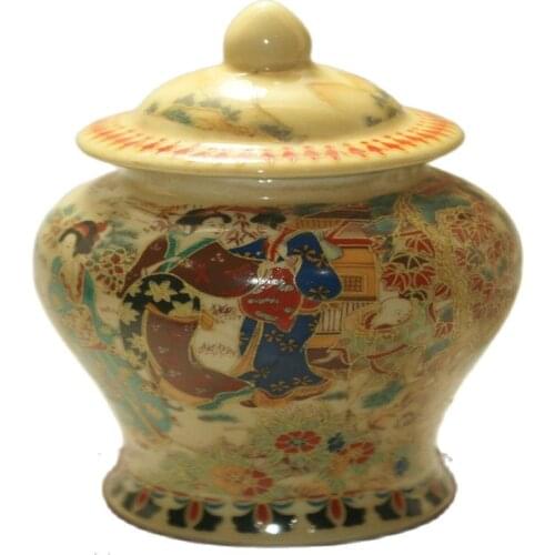 Fine Old Chinese porcelain painted Glaze Porcelain jars pots classic art collection and home decorations