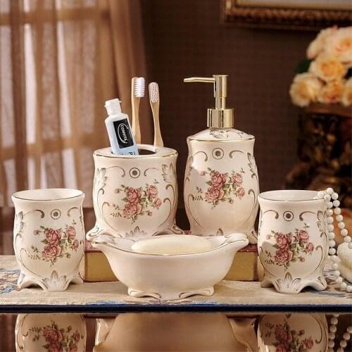 Five-Piece Bathroom Set Ceramic European Court Toothbrush Holder Shampoo Bottle Soap Dish Cups Set Toilet Supplies