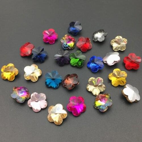 22PCS/Lot 10MM Flower Shape Crystal Rhinestones DIY Pointback Glass Crystal Fancy Stone Hand Craft For Garment Dress Decoration