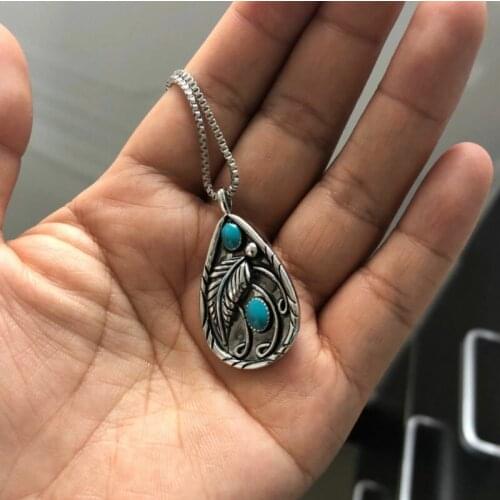 Boho Turquoise Feathers Wedding Necklace Vintage Female Water Drop Pendant Necklace Charm Silver Color Chain Necklaces For Women