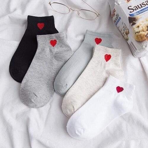 Hot Sale Women Short Socks Red Heart Cute College Fresh Female Socks Soft Cotton Summer Autumn Girls Sock Meias Sox