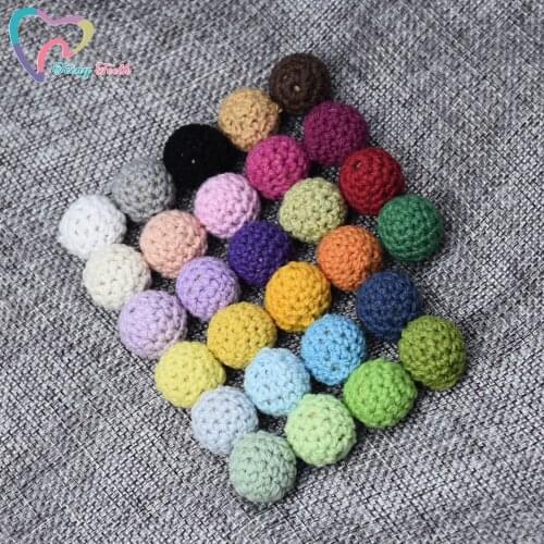 10 PCS 20 MM Natural Wooden Crochet Beads Chewable Tooth Nursing Necklace Teething Crochet Round Beads Toys Baby Shower Gifts