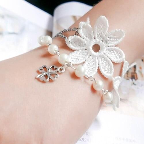 Bitaohongjia White Bracelets