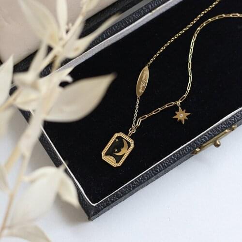 YUN RUO 18 k Gold Plated Vintage Enamel Moon Square Pendant Necklace Fashion Titanium Steel Jewelry Woman Accessory Never Fade