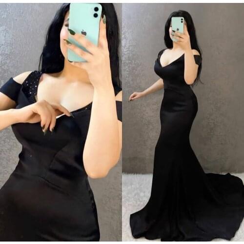 Elegant V-Neck Long Black Mermaid Evening Dresses Floor Length Zipper Back Beaded Formal Party Dresses for Women