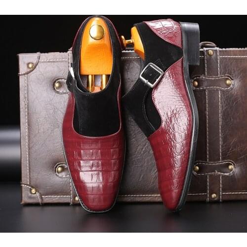 New Christmas Party Shoes Mens Square Toe Dress Shoes Autumn Winter New Buckle Crocodile Pattern Suede Leather Shoes Male Shoes