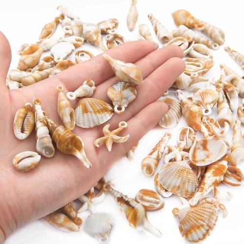 30 Grams/Bag Selective Sizes Acrylic Shell Pendants for DIY Women Charm Necklace Jewelry Making Accessories Pendant Wholesale