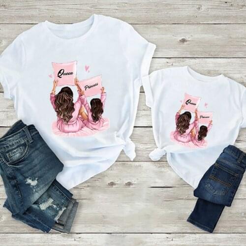 Fashion Family Matching Clothes Queen And Princess Print Mother Daughter T-shirt Clothing Mommy and Me Family Look T-shirt