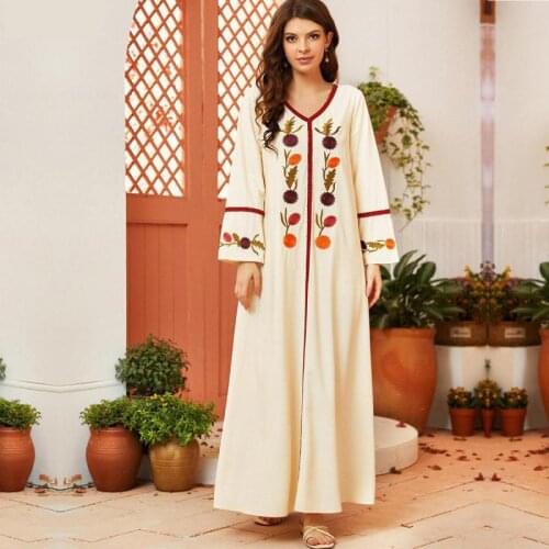 Islamic Dress Temperament Pure Color Embroidery Long Ethnic Style Loose Waist Womens Clothing Dress Muslim Gown Jalabiya Dubai