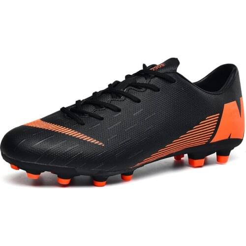 2019 Soccer Shoes Breathable Football Boots Indoor Professional Training Cleats TF Sneakers Mens Turf Football Shoes Size 31-45