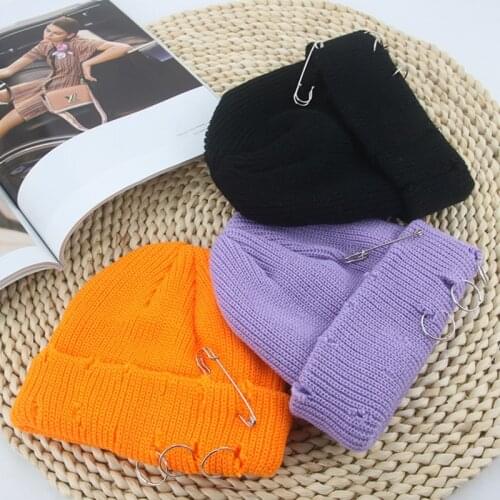 Women Hats Beanies Solid Hole Pin Winter Women Hats Yellow White Outdoor Party Keep Warm Hip Hop Casual Men Caps Gorras Hombre