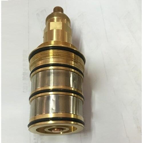 Thermostatic valve core for thermostatic mixer