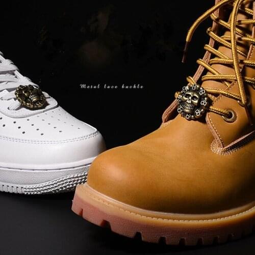 Vintage Metal Skull Charm Shoes Decorations Shoelace Buckle Gift Box One Pair Free Shipping