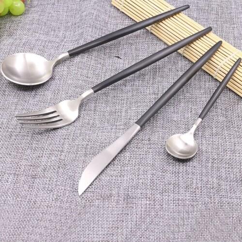 Portugal Style 304 Stainless Steel Cutlery Set Silver And Gold Fork Knife Gracile Dinnerware Set Hotel Product Tableware 4pc/Set