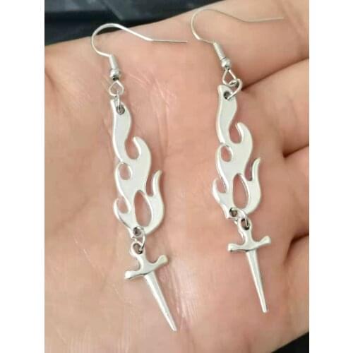 WitchS Etiquette Earrings Pentagram Pendant Dark Cross Flame Gothic Jewelry Fashion Avant-Garde Black Chain Ladies Gift