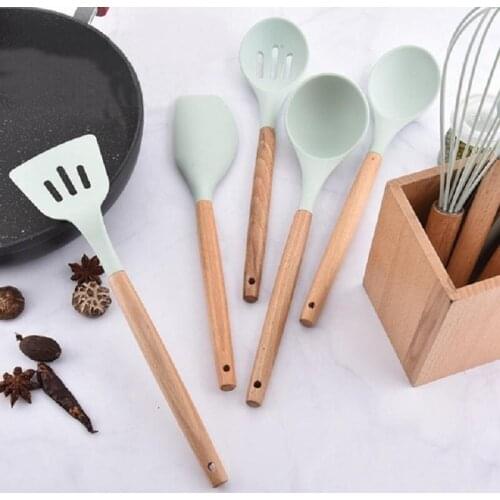9Pcs Silicone Cooking Utensil Set Slotted Turner Soup Spoon Colander Shovel Scraper Brush Egg-Beater Food Tong Kitchenware