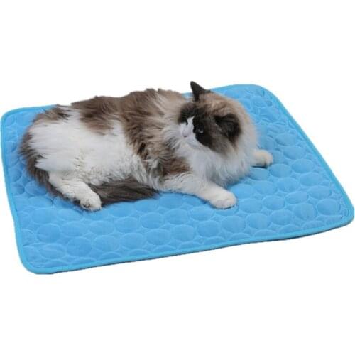 Dog Summer Cooling Mat Cool Cat Bed Pad Blanket Pet Cooling Mat Breathable Sofa Chair Mat Washable Car Set Floor Summer