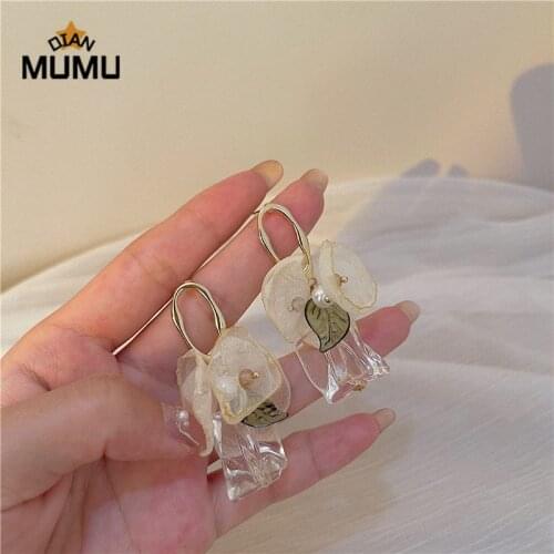 Korean Vintage Flower Drop Transparent Acrylic Earrings for Women Lace Petal Geometric Resin Dangle Earrings Jewelry