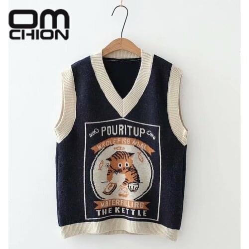 OMCHION Preppy Style Sweater Vest 2021 Korean V Neck Sleveless Letter Cat Sweater Vest Women Loose Vintage Female Jumper LN18