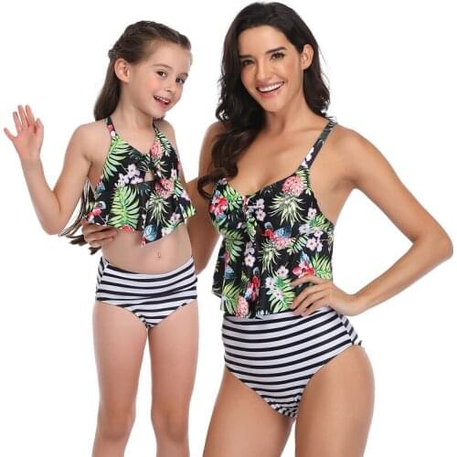 Summer Family Matching Clothes Women Girls Swimwear Female Baby Girl Beachwear Mother Daughter Bikinis Set Mommy And Me Swimsuit