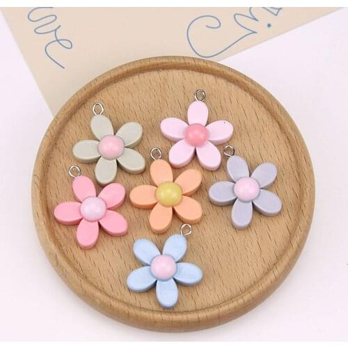 New Arrival 26*29MM Cute Spring Flowers Shape Colorful Resin Plastic Acrylic Jewelry Charms Ornament Accessories DIY Pendants