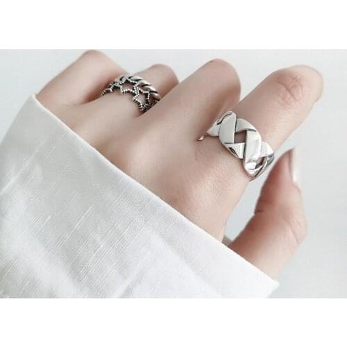 Fashion Rings for Women Minimalist Aesthetic Weave Hollow Adjustable Accessories Finger Matching Jewelry Party Gift Wholesale
