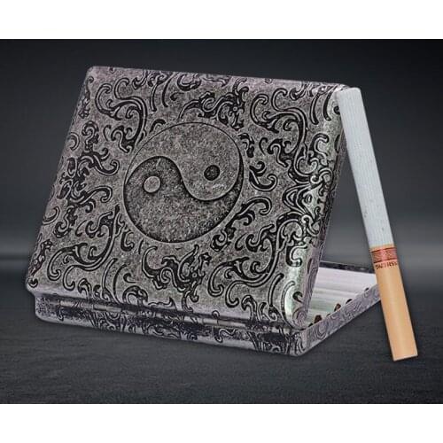 6 Sides Carving Tai Chi Bagua Vintage Cigarette Case Metal Portable Storage Mens Gadget Tobacco Box Creative Christmas Gift