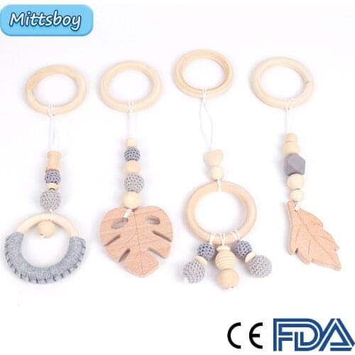 4pcs Baby Toy Wooden Pram Clip Leaves Star Mobile Holder Teething Pendant Wood Gym Rodent Silicone Beads Necklace Clip Toys Gift