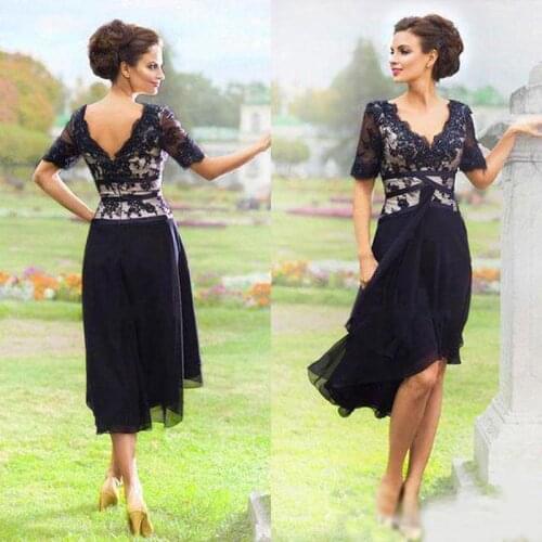 Navy Blue Short Front Long Back Mother of the Bride Dresses V Neck Short Sleeves Lace Wedding Party Gowns Back Out