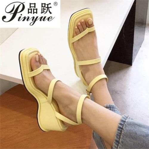 2021 Open Toe Comfort Shoes for Women Luxury Sandals High Heels Clogs Wedge Flip Flops Platform Suit Female Beige