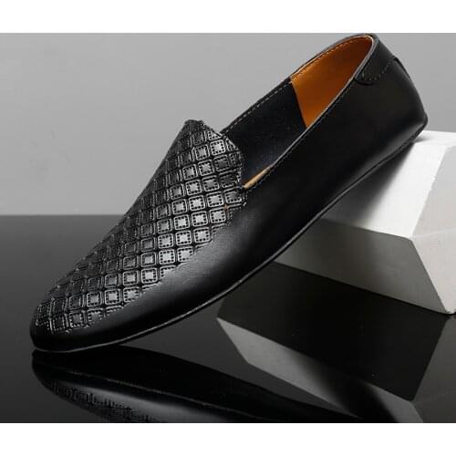 Mens Loafers Dress Shoes Office Business Slip on Casual Shoes Split Leather Moccasins Breathable Driving Shoes Flat Shoes