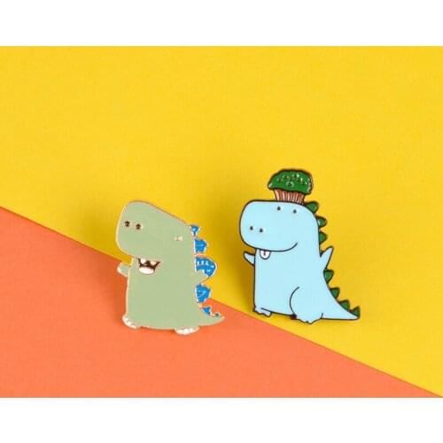 Cute cartoon dinosaur enamel brooch cute dinosaur decoration badge denim bag lapel pin fun jewelry accessory gift