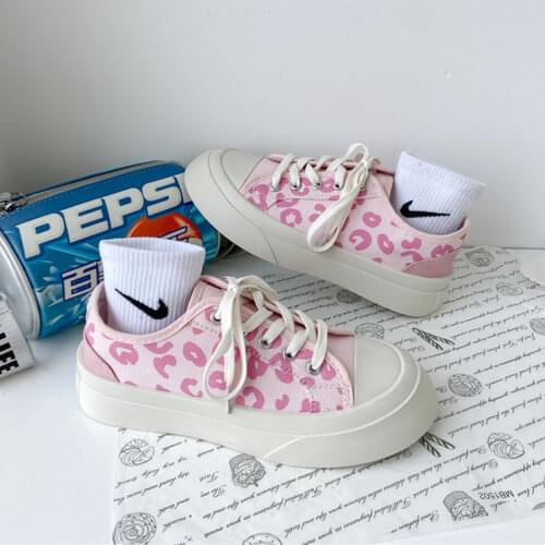 2021 new summer thin Cute Japanese Lolita canvas shoes female little white shoes female students versatile flat shoes