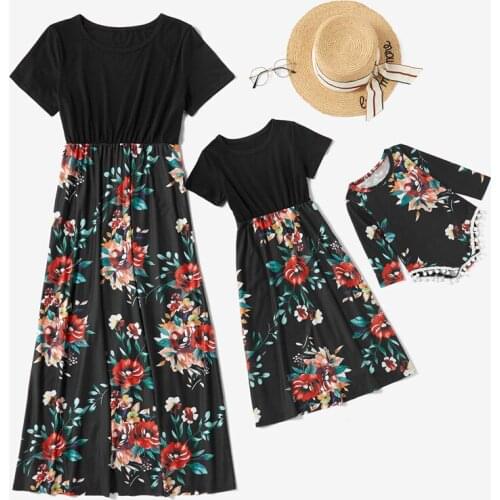 Family Matching Clothes Mom Daughter And Baby Dress Stitched Flowers Dress Outing Clothing Newborn Baby Mother Daughter Outfits