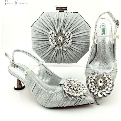 Italian Design 2021 Hot Selling Nigerian Silver Color Party Wedding Ladeis Shoes and Bag Set Decoated With Colorful Rhinestone