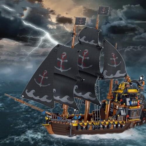 Caribbean Pirate Ships Building Blocks the Black Pearl Bricks Set Queen Annes Revenge Ship Models Children Toys Kids Gifts