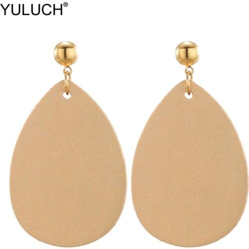 YULUCH 2019 Fashion Handmade Golden Wooden Chip Stud Earings Bohemian Boho Earrings For Women Jewelry Accessories Dropshipping