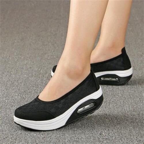 Platform Women Vulcanize Shoes Moccasins Slip On Comfortable Ladies Female Footwear Autumn Sneakers Women Casual Shoes Cj50