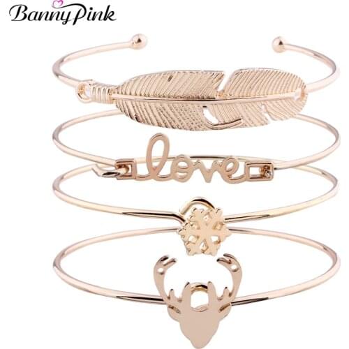 Cute Alloy Deer Snowflake Feather Lover Bangle Bracelet For Christmas Gift New 4 Pieces Metal Bangle Bracelets Sets Pulseras