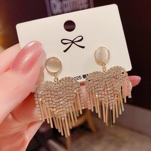 2021 Fashion New Exaggerated Rhinestone Tassel Tassel Earrings Ladies Evening Dress Temperament Claw Chain Earrings