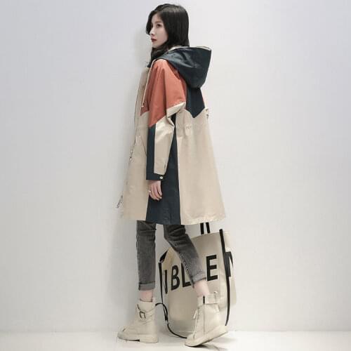 Women Section Patchwork Coat 2021 new pockets buttons Windbreaker Light weight Casual female Collection